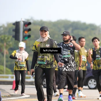 Runner Photo 6610462