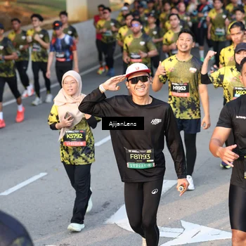 Runner Photo 6610467