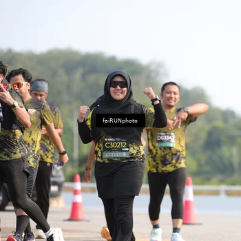Runner Photo 6610480