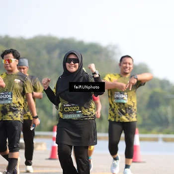 Runner Photo 6610482