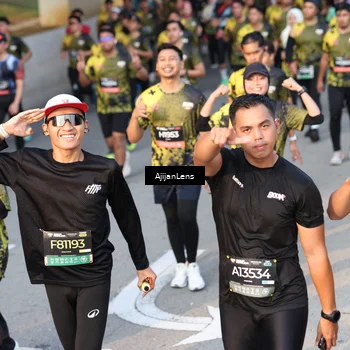 Runner Photo 6610495