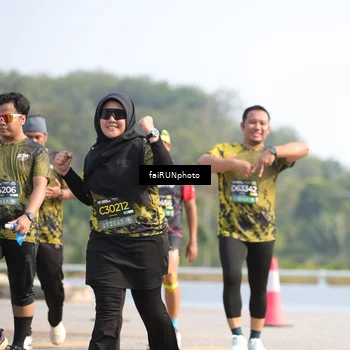 Runner Photo 6610525