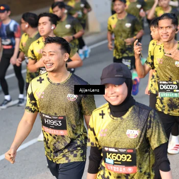 Runner Photo 6610542