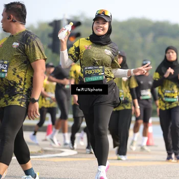 Runner Photo 6610555