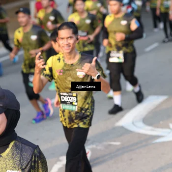 Runner Photo 6610558