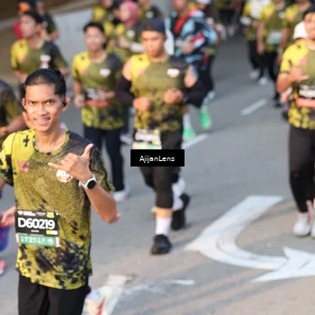 Runner Photo 6610568