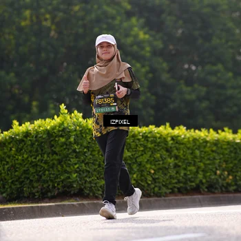 Runner Photo 6610576