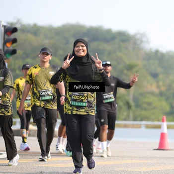 Runner Photo 6610588