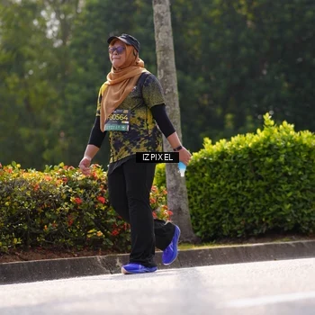 Runner Photo 6610593
