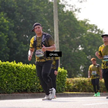 Runner Photo 6610619