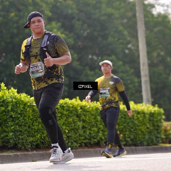 Runner Photo 6610671