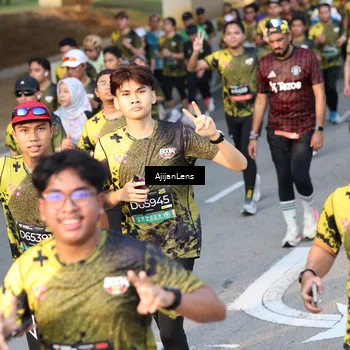 Runner Photo 6610698