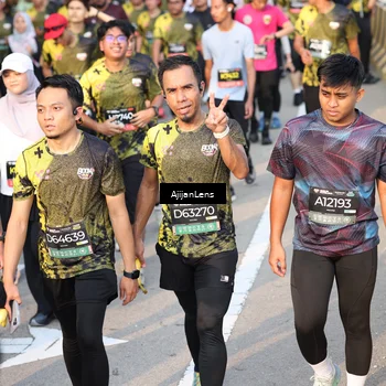 Runner Photo 6610730