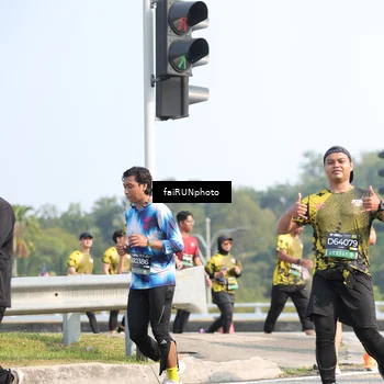 Runner Photo 6610734