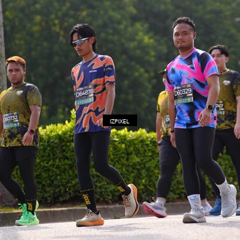 Runner Photo 6610755