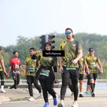 Runner Photo 6610779