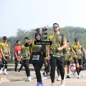 Runner Photo 6610781