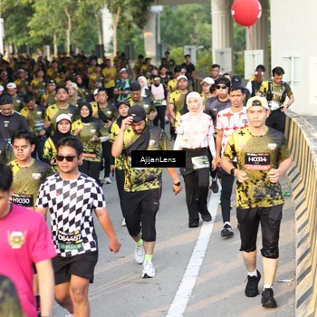 Runner Photo 6610785