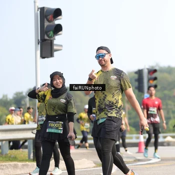 Runner Photo 6610787