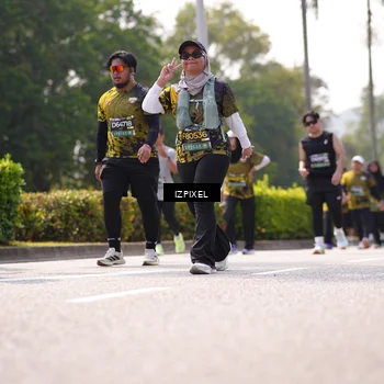 Runner Photo 6610855