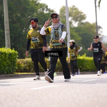 Runner Photo 6610871