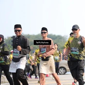 Runner Photo 6610874