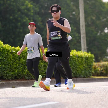 Runner Photo 6610930