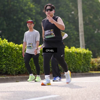 Runner Photo 6610931