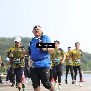 Runner Photo 6610948