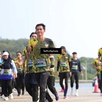 Runner Photo 6610951