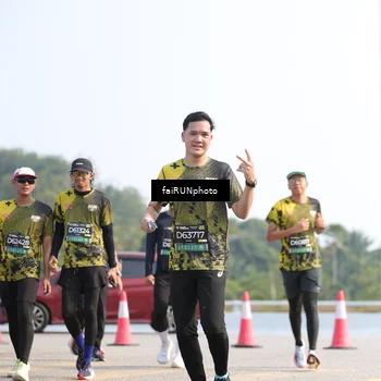 Runner Photo 6610953