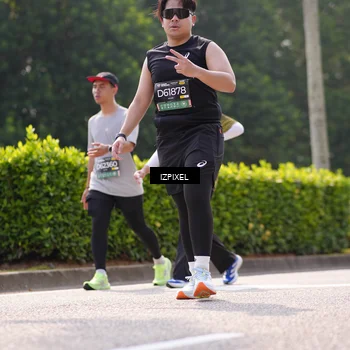 Runner Photo 6610965