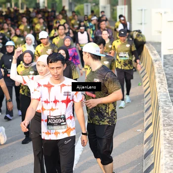 Runner Photo 6610987