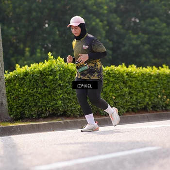 Runner Photo 6610997