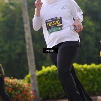 Runner Photo 6611004