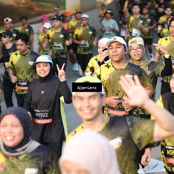 Runner Photo 6611049