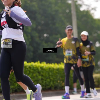Runner Photo 6611054