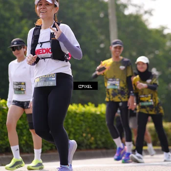 Runner Photo 6611055