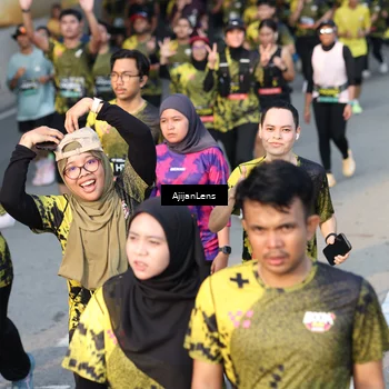 Runner Photo 6611090