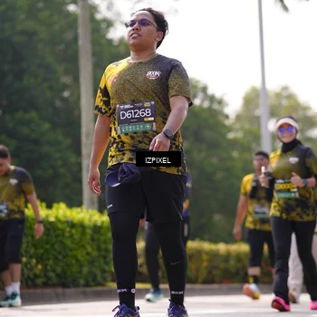 Runner Photo 6611102
