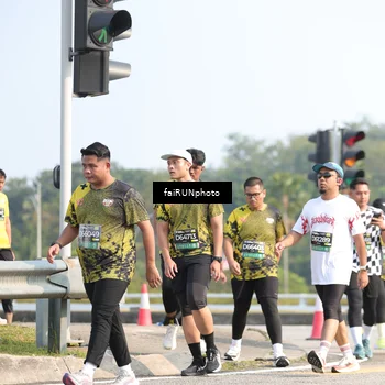 Runner Photo 6611132