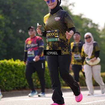 Runner Photo 6611134