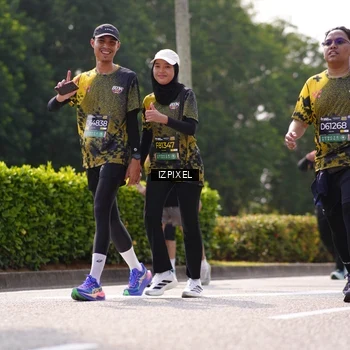 Runner Photo 6611158