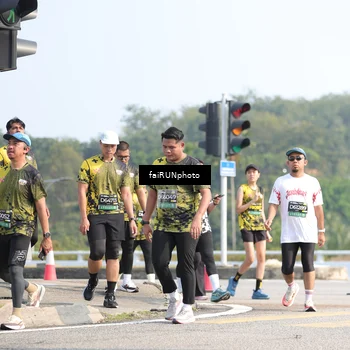 Runner Photo 6611164