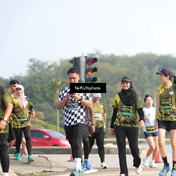 Runner Photo 6611173
