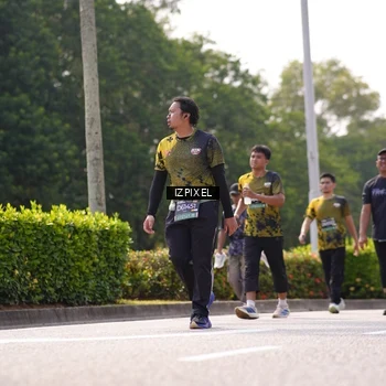 Runner Photo 6611192