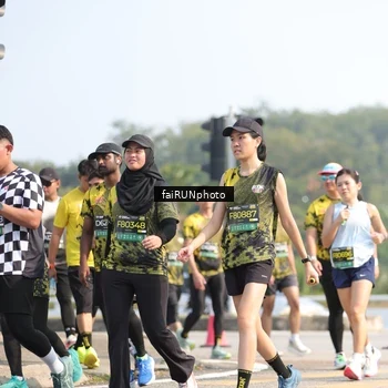 Runner Photo 6611207