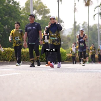 Runner Photo 6611210