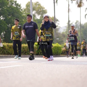 Runner Photo 6611211
