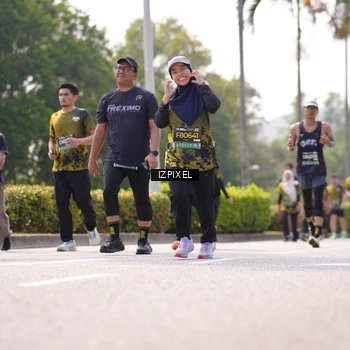 Runner Photo 6611222